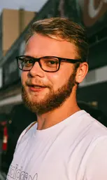 User avatar 8